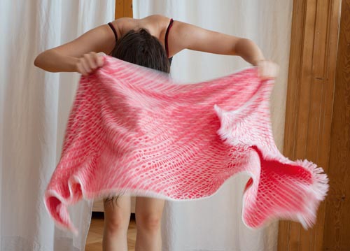 bildreich karten PK 1063: fliegendes badetuch.